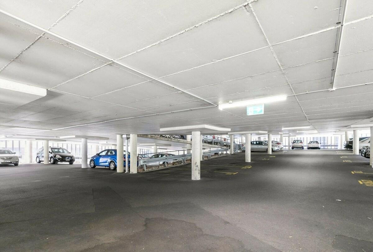 5, Studio Apartment - East Perth , Perth