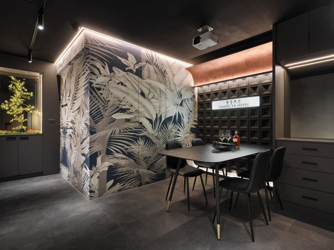 Others 5, Miu Hostel, Tainan