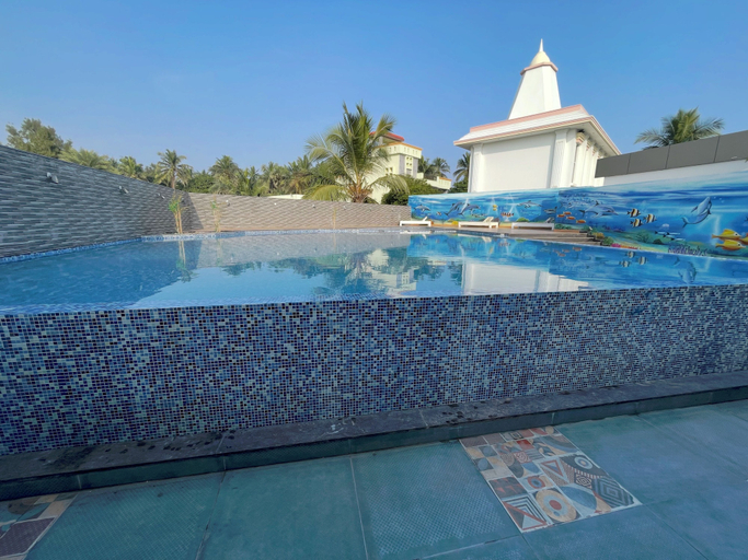 Pool, Rohm Staycations, Ganjam