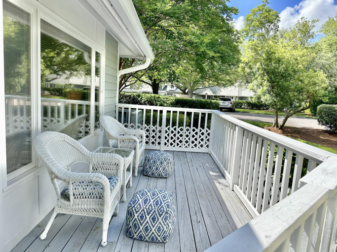 Balcony/terrace 3, Sun-filled villa with access to resort, 3AGT, Horry