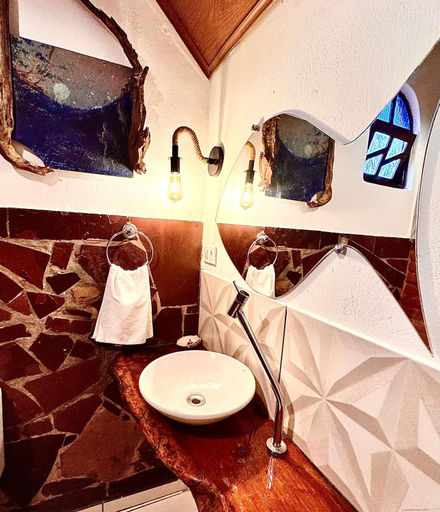 Bathroom 3, Castelar da Alvorada, Palmeiras