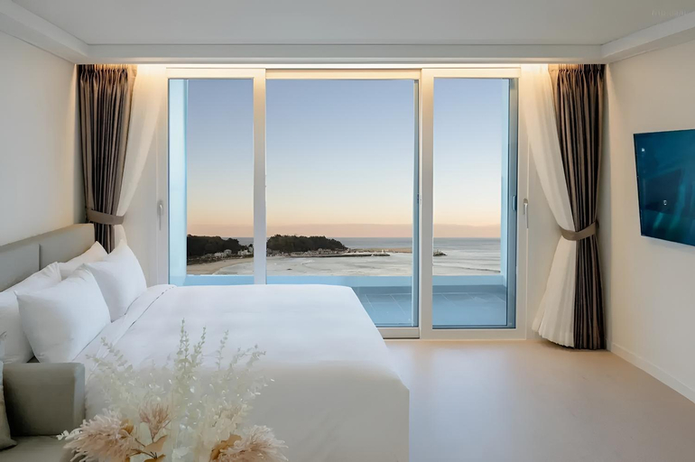 Bedroom 3, Surf Resort Jukdo Alive, Yangyang