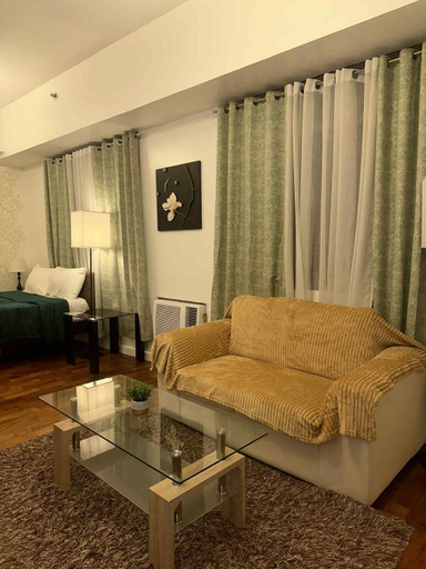 Bedroom 3, Mosaic Tower by Funsho Vacation Homes, Makati City