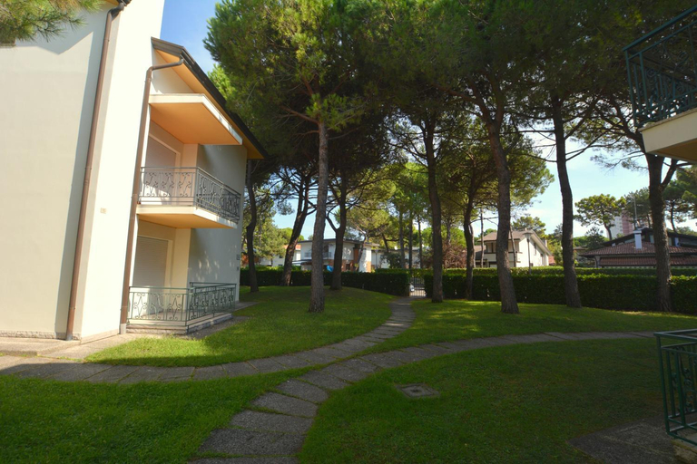 Exterior view 4, Lignano Pineta nice flat, Udine