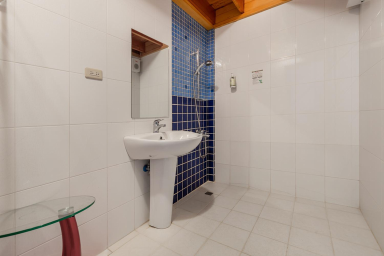 Bathroom 3, Green Forest Villa, Yilan