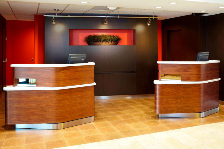 Public Area 3, Spark by Hilton Bettendorf Quad Cities, Scott