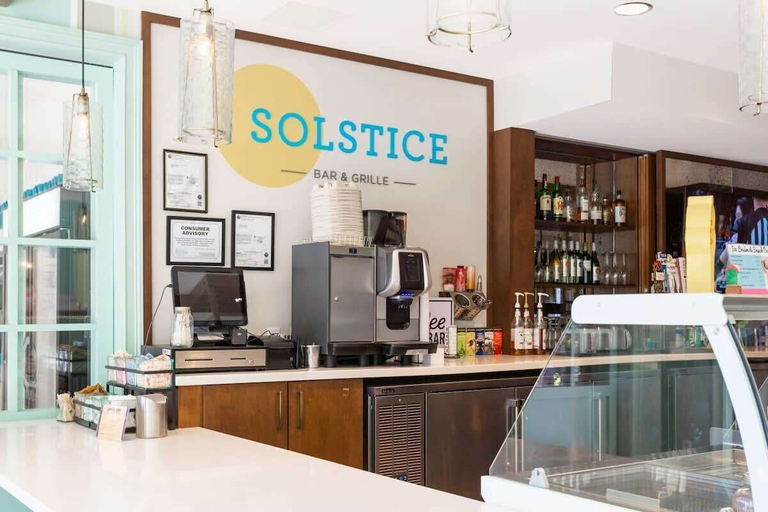Food & Drinks 4, Wonderful 6 Bd w/ Game Room and Pool @ Solara Resort 8991, Osceola