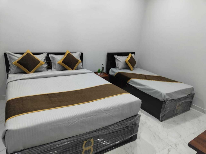 Room 4, Bluefin Rooms, Bangalore