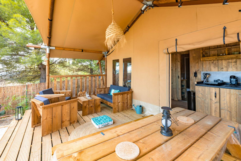 Terrace/patio 3, Camping Val De Cesse, Aude