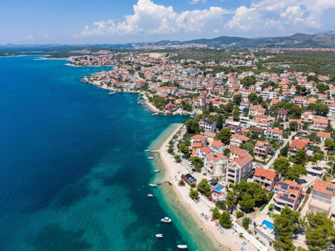 5, Apartment in Brodarica by Sandy Beach, Šibenik