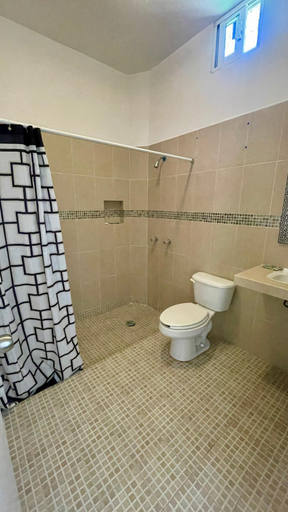 Bathroom 3, Hospedaje Los Pavo Reales, Tepoztlán