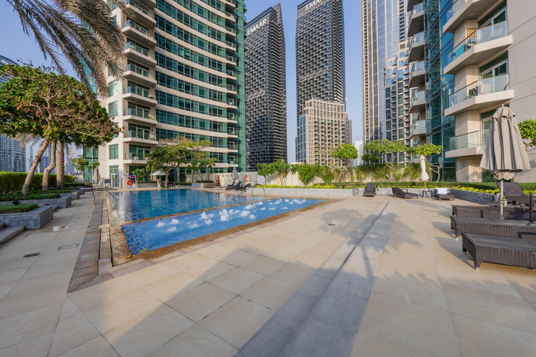 Sport & Beauty 2, The Lofts, Burj Khalifa View, Dubai