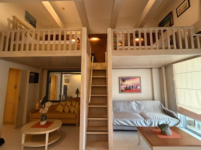 Others 5, Pico de loro, Nasugbu
