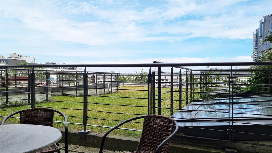 Others 4, Apartamenty na Placu Kaszubskim w Gdyni, Gdynia