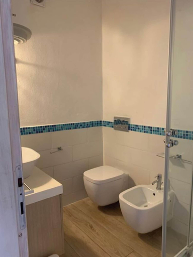 Bathroom 3, Residence Porto Coda Cavallo, Nuoro