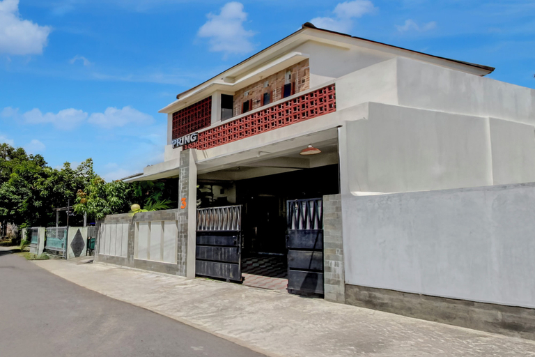 Exterior 2, OYO 95088 Homestay Omah Pring, Bantul