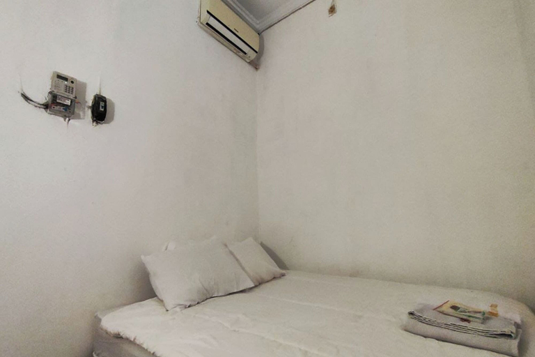 Room 2, OYO 95106 A Homestay Syariah (permanently closed), Boyolali