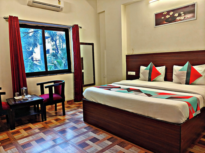 Room 4, OM SHIVAAY INN, Garhwal