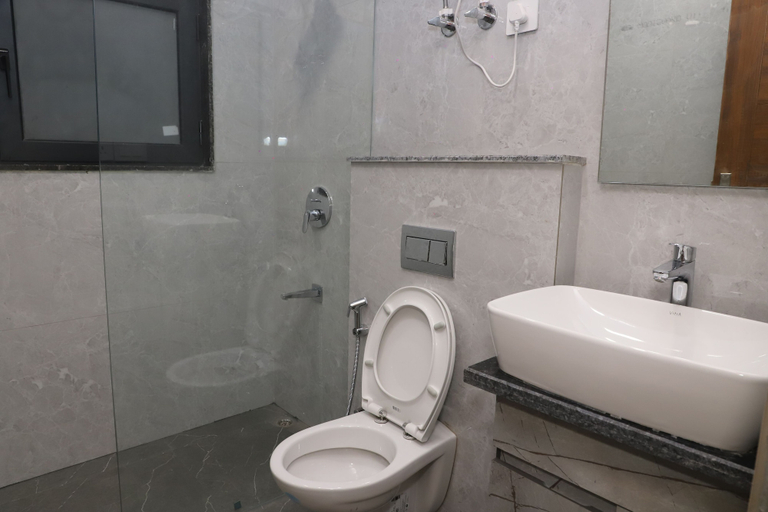 Bathroom 5, Nova by Dailystays, Gurgaon