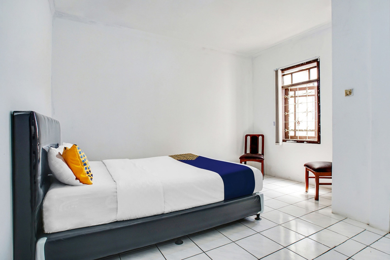 Room 2, SPOT ON 91117 Sriwijaya Residence Syariah, Bandung