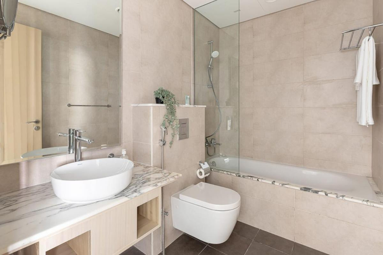 Bathroom 4, Paramount Midtown - Dream, Dubai