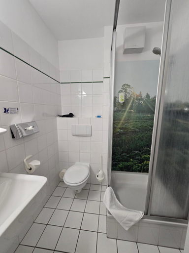 Bathroom 3, Flair Hotel Reuner, Teltow-Fläming