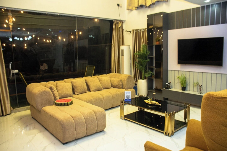 Living area 2, Triple J's Apartment, Ikpoba-Okha
