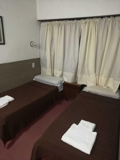 Bedroom 2, Hotel Lincoln, Villa Gesell
