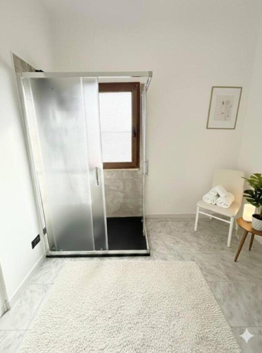 Bedroom 2, Podere 48 - Relax vicino Sabaudia con doccia walk in in camera, Latina