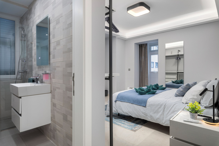 Room 2, Stylish Cosy 2BR APT near Tigne Point