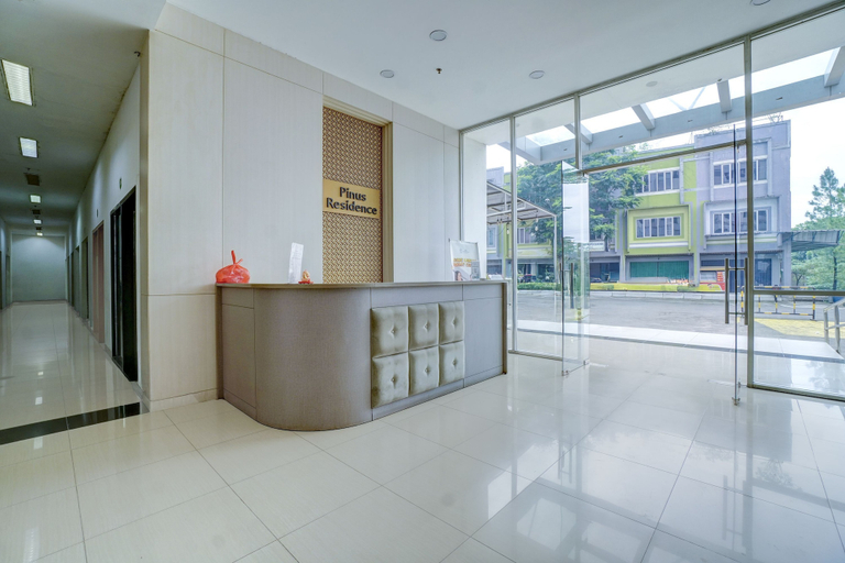 Reception 5, OYO 95090 Elzirooms Gunung Putri, Bogor