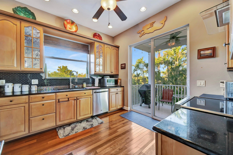 Private kitchen 4, Terra Ceia Private Saltwater Pond Home, Manatee