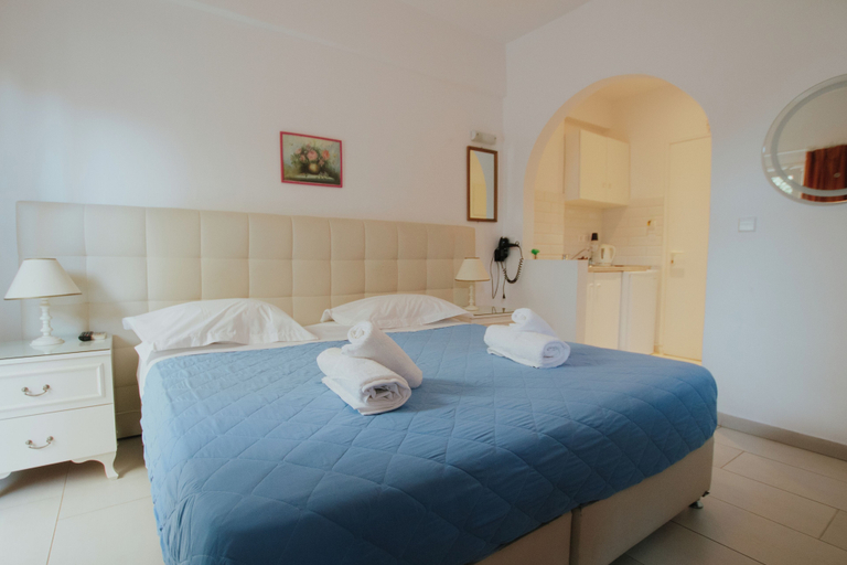 Room 5, Ptolemeos Pension, South Aegean