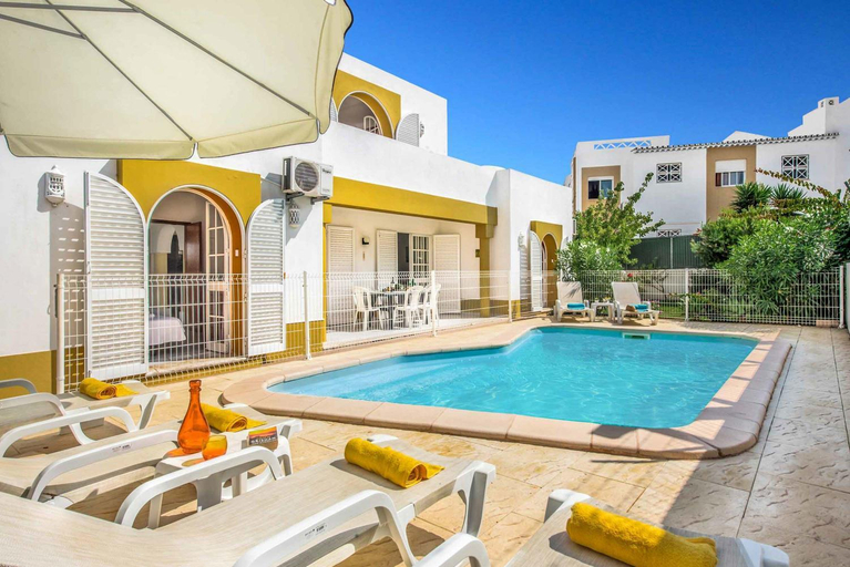 Sport & Beauty 4, Villa Arines, Albufeira