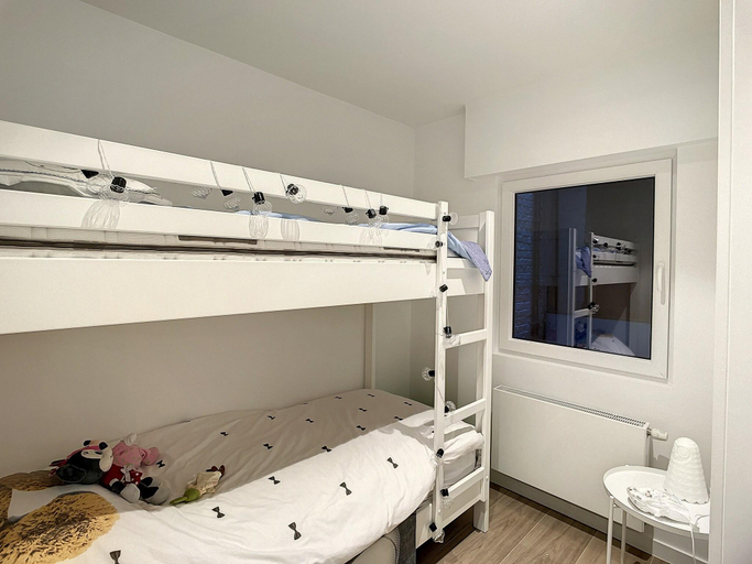 2, Apartment in Seaside Bliss, West-Vlaanderen