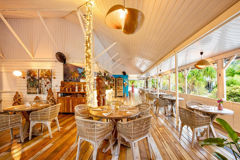 Food & Drinks 4, Opoa Beach Hotel