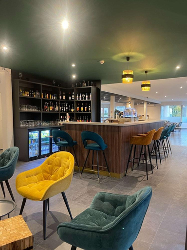Food & Drinks 5, Kyriad Saint Fargeau Ponthierry - Apollonia, Seine-et-Marne