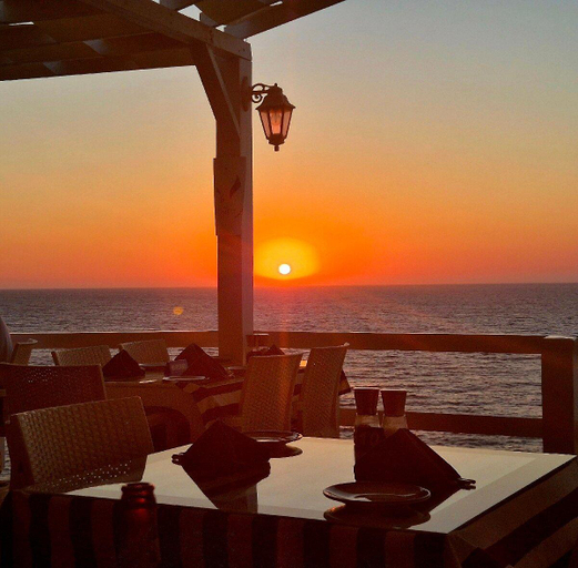 3, Oceanfront Loft Apartment  Spacious Rooftop Terrace  Pool