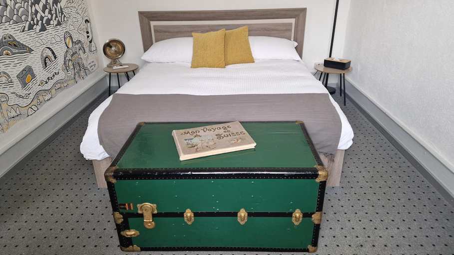 Bedroom 1, Hotel de la Gare HG, Porrentruy