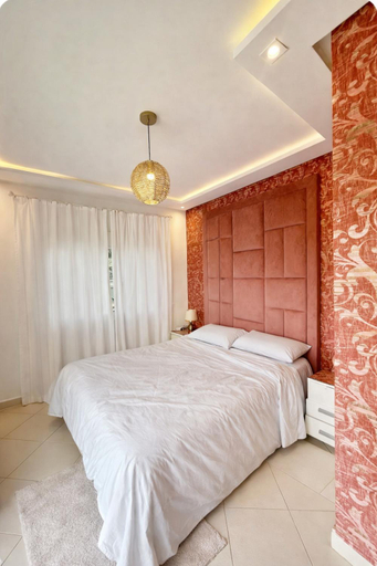 Others 5, Luxury Villa with Pool & Garden5km from Cabo, Tétouan