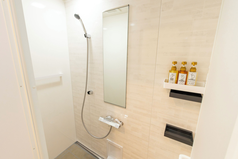 Bathroom 4, Air Station Front Stay, Izumisano