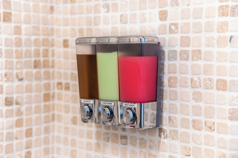 Bathroom amenities, Reggio Suite Luxury B&B, Reggio Di Calabria