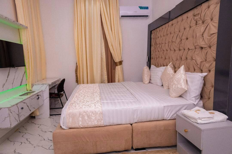 Room 3, Blossom Comfort Apartment, AbujaMun