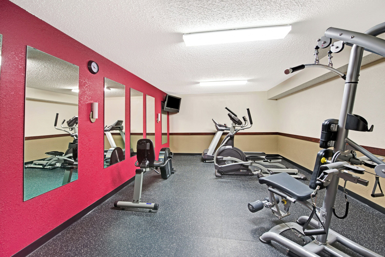 Fitness facility 3, River's Edge Convention Center, Platte