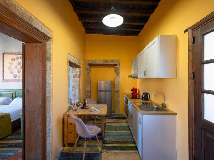 5, Colours - Old Town - Studios, South Aegean