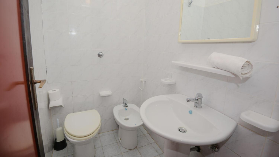 Bathroom 3, Villa Chiara: Luxury Retreat Steps from the Beach, Cagliari