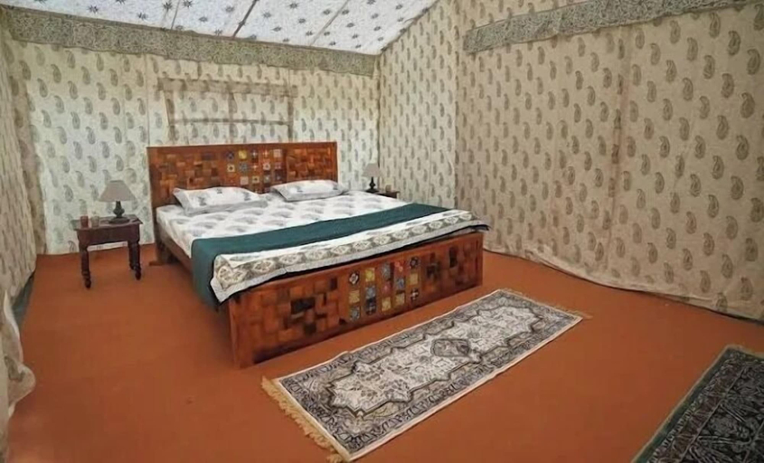 Room, Triveni Retreat Prayagraj, Allahabad
