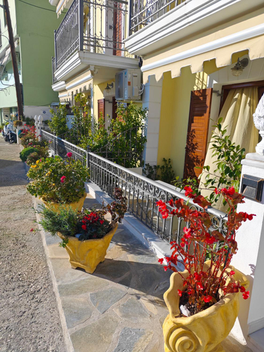 Others 4, Avlonitis Rooms, Epirus