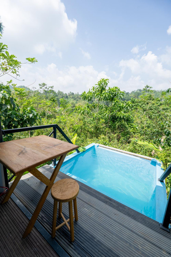 Sport & Beauty 2, Dins Nature Villa, Malimbada