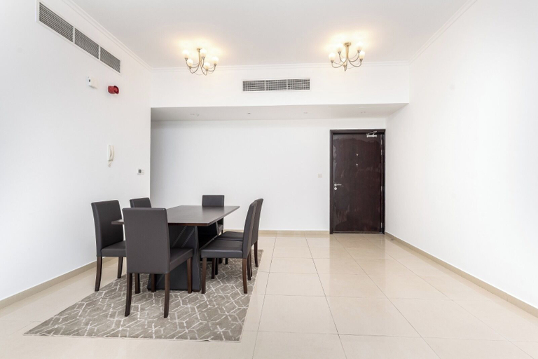 Dining, Manzil - Spacious 2BR near Marina Beach, Dubai